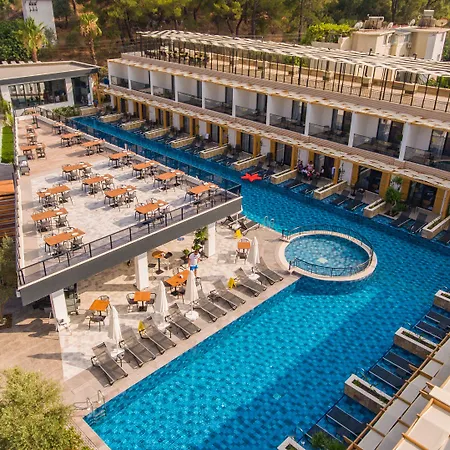Otel L