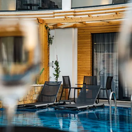 Otel L 5*